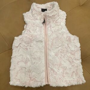 The North Face cozy girl’s vest, size 2T, light pink